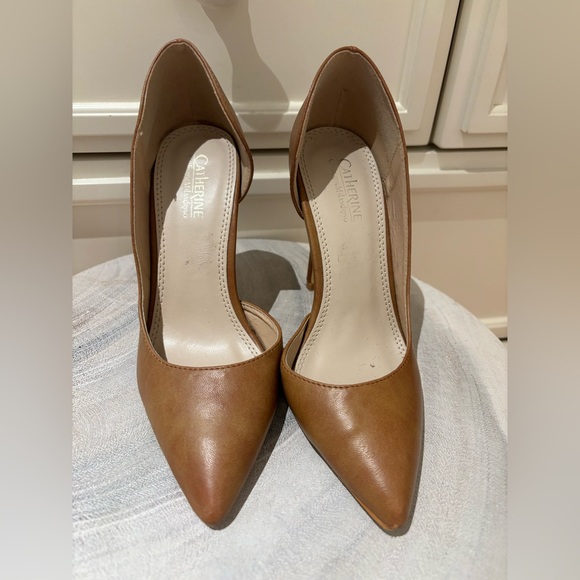 Size 6 Catherine Malandrino tan leather shoes - Picture 1 of 5